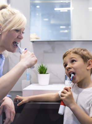 Saúde Bucal Infantil: Como Escolher a Escova Ideal?