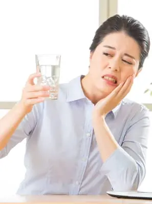 Flúor ajuda a combater a sensibilidade nos dentes?