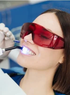 Laser odontológico: como a tecnologia ajuda a tratar doenças na boca