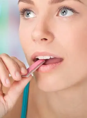 Chiclete faz mal para os dentes?