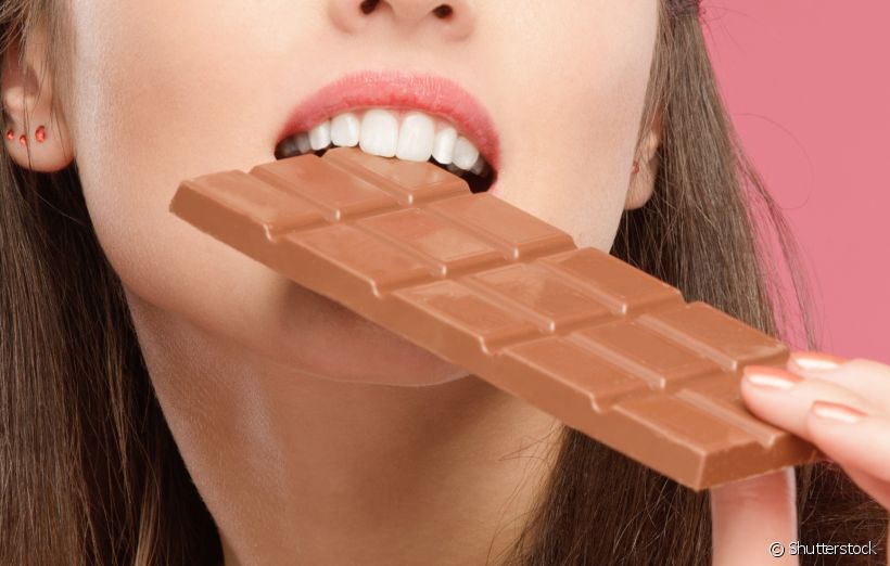 Vai um chocolate aí? Antes de aceitar, que tal saber de alguns mitos e verdades sobre esse doce para a saúde bucal? O Sorrisologia conta para você