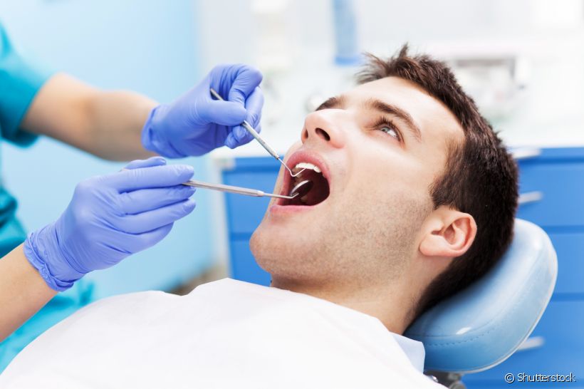 A junção do implante com o osso da arcada dentária. Entenda como o processo de osseointegração é essencial para a saúde de uma prótese
