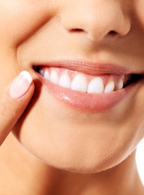 Dentes De Serrinhas: Correção E Procedimentos Ideais