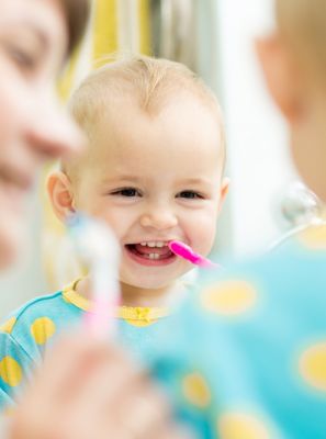 Cuidados importantes com a saúde bucal do bebê