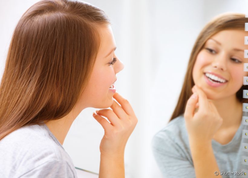 Mesmo durante a higiene bucal, é comum se atrapalhar e acabar se deparando com situações engraçadas. Confira algumas delas e os gifs que representam bem esses momentos