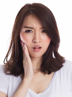 Dor nos dentes pode ser sintoma de bruxismo. Saiba mais!
