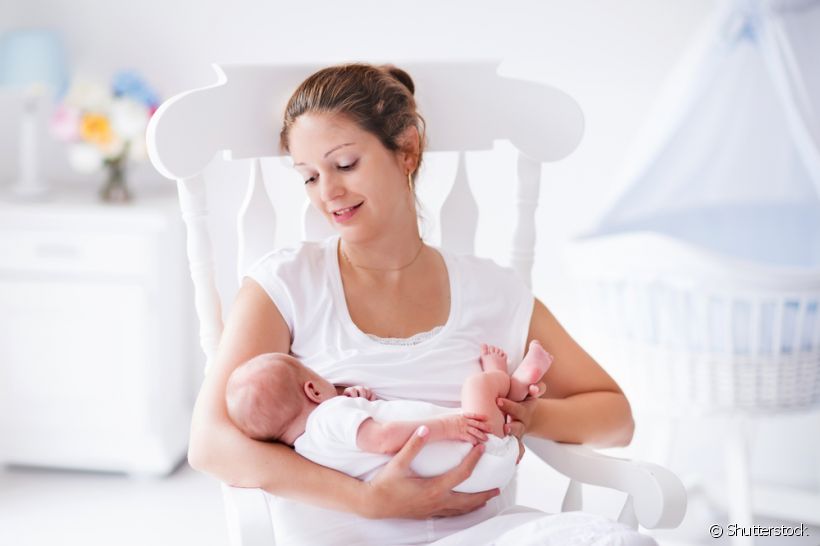 O leite da mãe possui um monte de propriedades benéficas para os primeiros anos de vida do bebê. Dentre elas, a saúde bucal está incluída, você sabia? Veja o que uma profissional falou sobre o assunto
