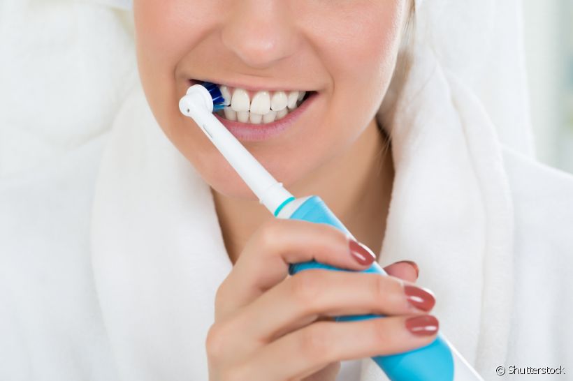 Escova de dente elétrica precisa ser trocada a cada 3 meses?