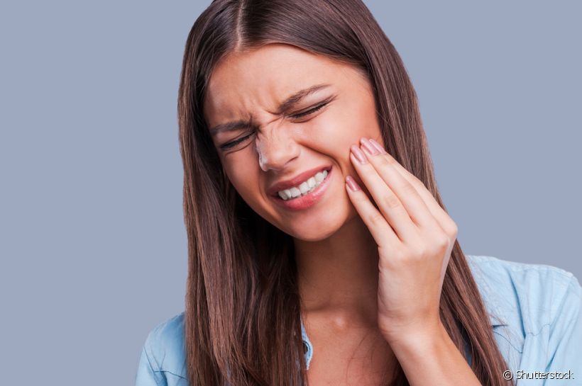 A extração dos dentes sisos é um assunto que gera muitas dúvidas. Por isso, uma especialista orienta sobre essa decisão