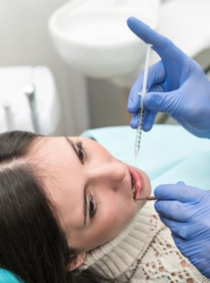 Anestesia no Dentista: Quando Solicitar Para Maior Conforto?