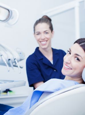 O dentista pode extrair os 4 sisos de uma vez?