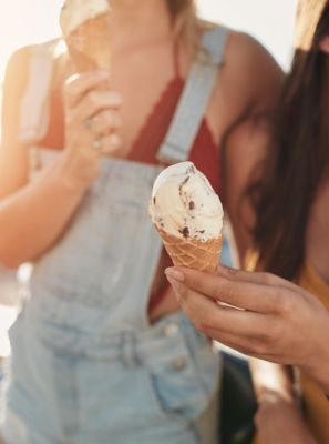Dor ao ingerir alimentos gelados é cárie ou sensibilidade dentária?