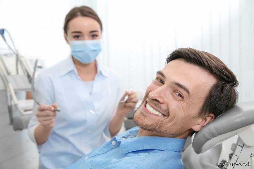 Segundo o especialista, a limpeza dentária não dói! Mas pode ser diferente para pacientes que apresentam problemas gengivais