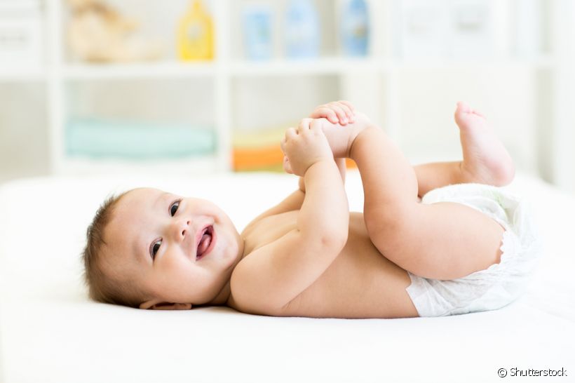 O flúor pode fazer muito para a saúde dos bebês! Mas você conhece os cuidados com esse elemento durante toda a infância?