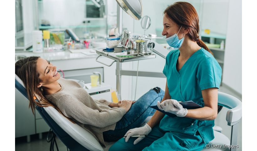 Entenda as diferenças entre o amálgama e a resina na restauração de dente