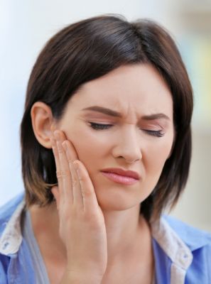 Feridas e lesão bucal: quais os sintomas e como tratar?