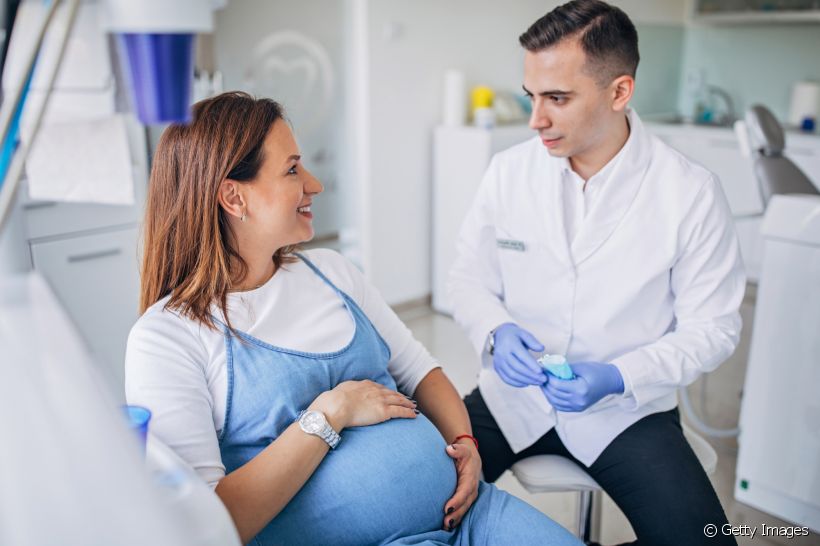 Saiba porque as visitas regulares ao dentista durante a gravidez são tão importantes