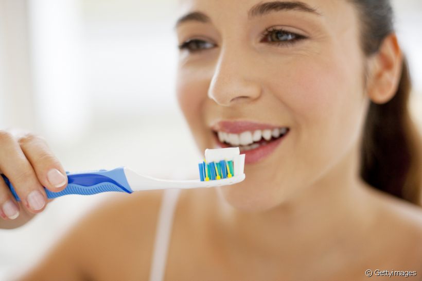 Muito mais do que remover a placa bacteriana, o creme dental ajuda no tratamento da gengivite e da periodontite?