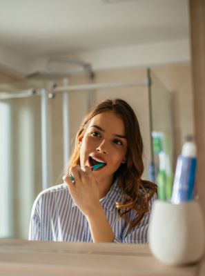 Clareamento Dental: Creme Whitening Mantém Os Dentes Brancos?