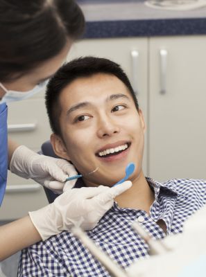 Dente com periodontite: conheça o passo a passo