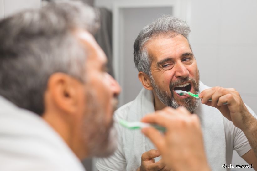 Manter bons hábitos de higiene bucal é a principal forma de tratar e prevenir a gengivite. Saiba mais!