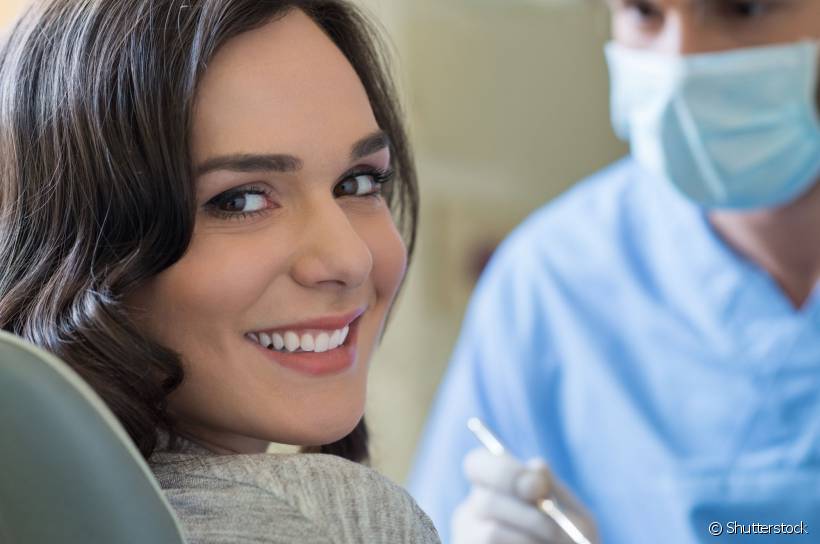 Seguindo as recomendações do seu dentista é possível prevenir muitos problemas bucais. Dessa forma você evita intervenções que, às vezes, podem ser demoradas e bem chatinhas