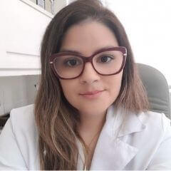 Dentista Rhianna Barreto