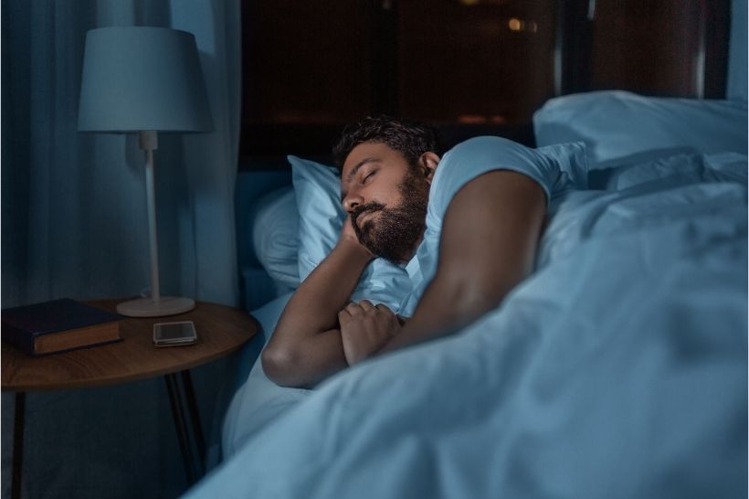 Dormir com dor de dente pode ser uma tarefa impossível. Confira algumas dicas para conseguir descansar enquanto não é possível ir ao dentista