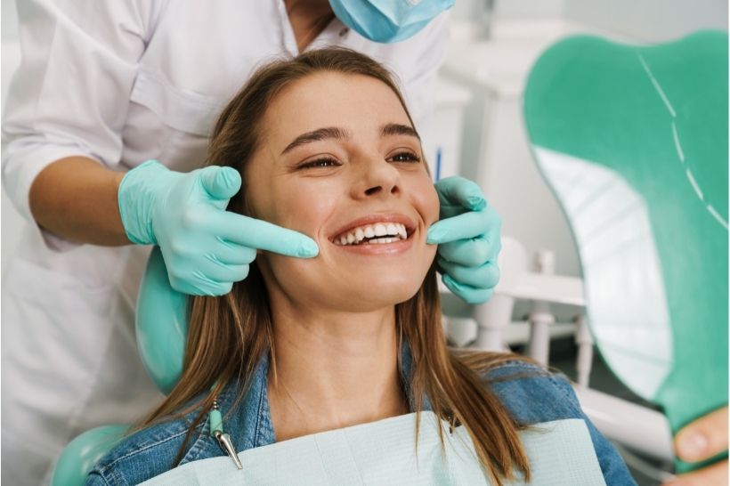 O uso da prótese dentária pode impedir uma movimentação ortodôntica completa.
