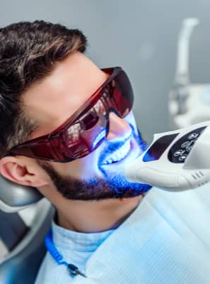 Clareamento dental a laser é mais eficaz?