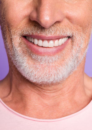 Por que implante dentário fica mole?